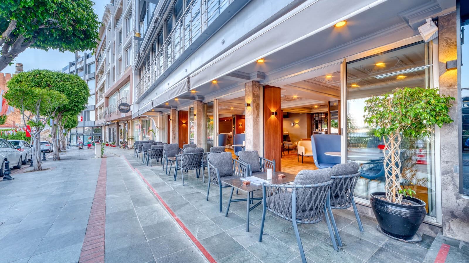 restaurants-main-restaurant