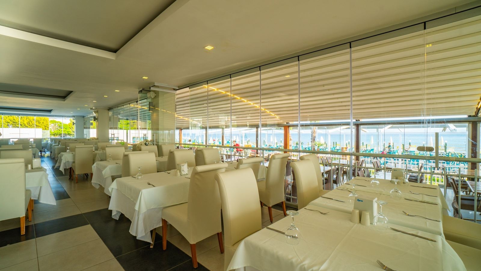 restaurants-main-restaurant