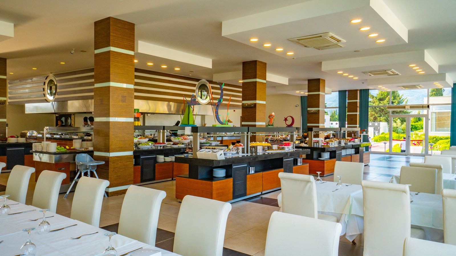 restaurants-main-restaurant