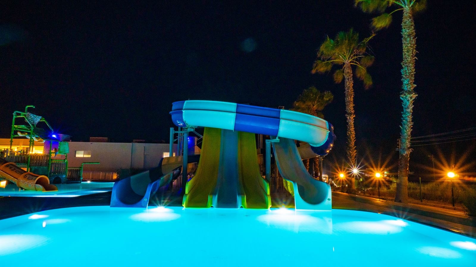 water-park-water-park