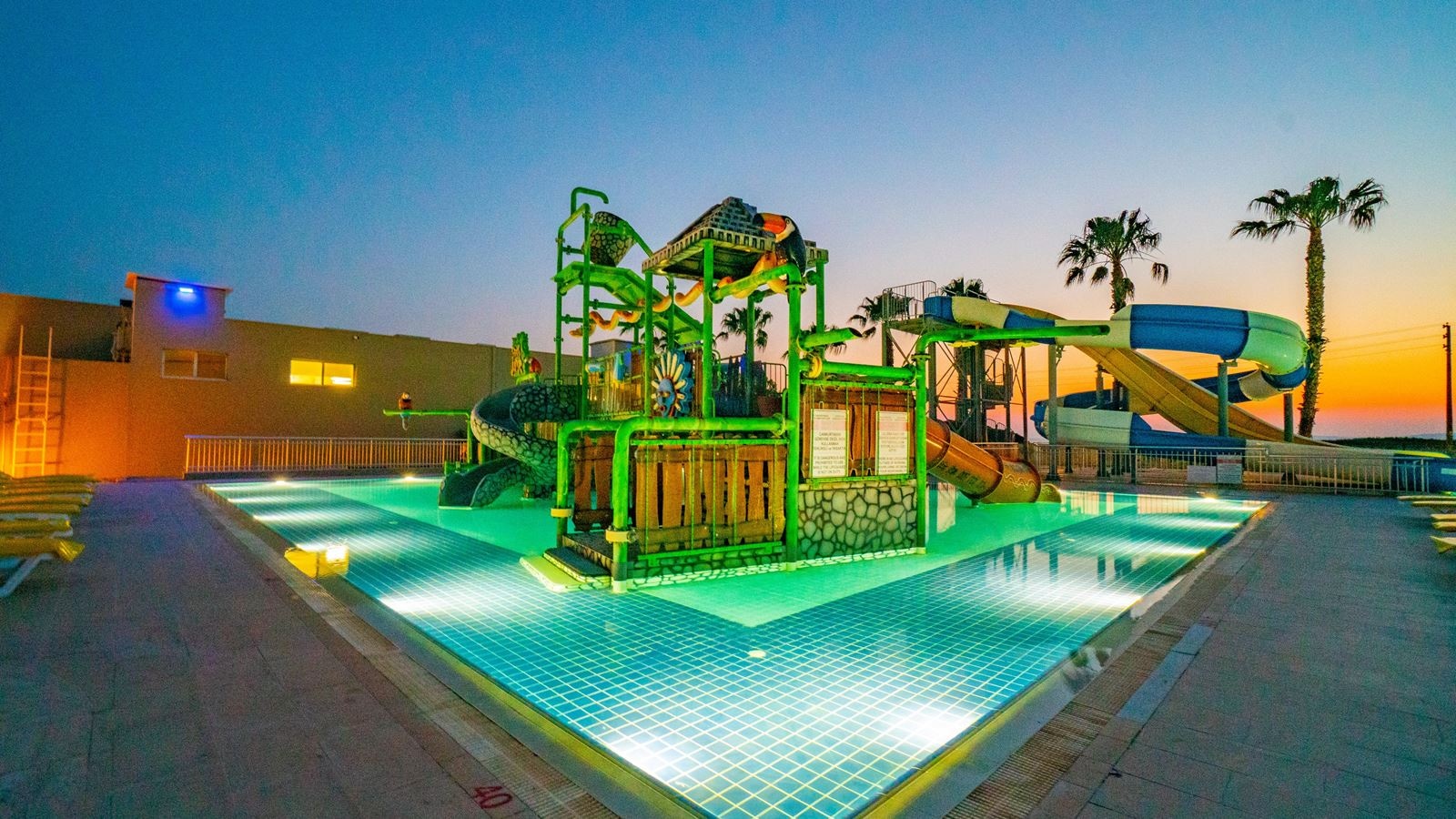 water-park-water-park