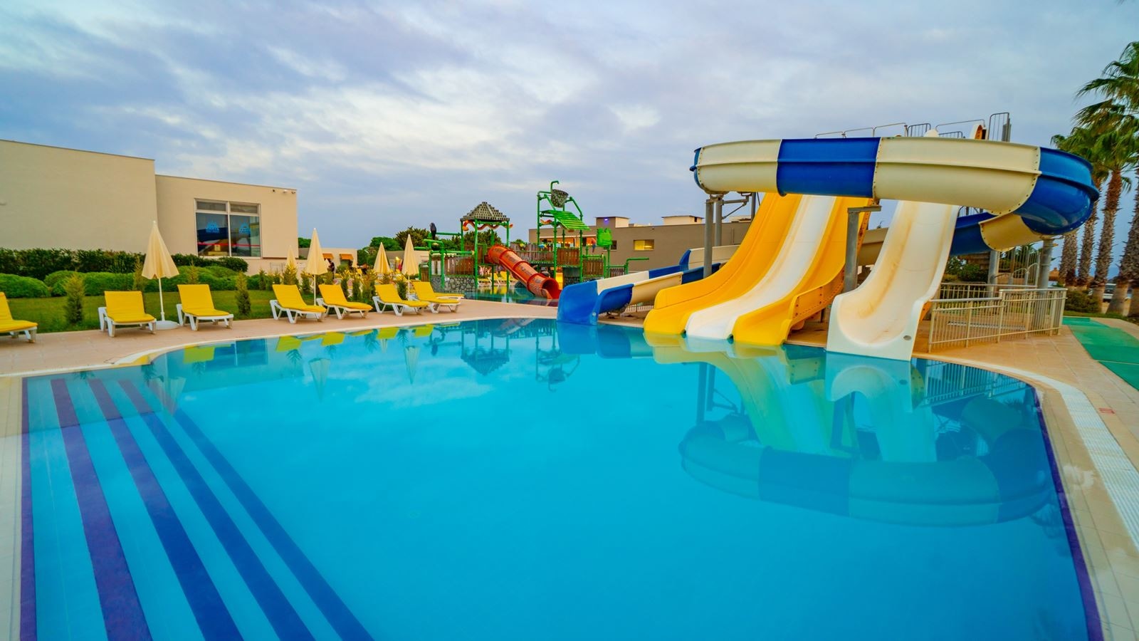 water-park-water-park