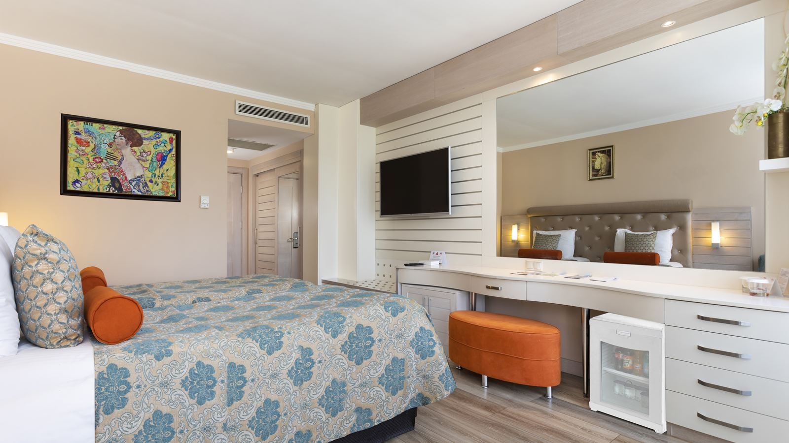 rooms-couple-standard-room-land-view