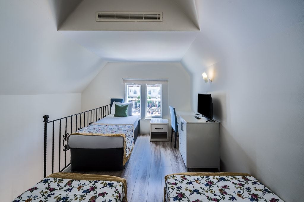 rooms-twin-volendam-house