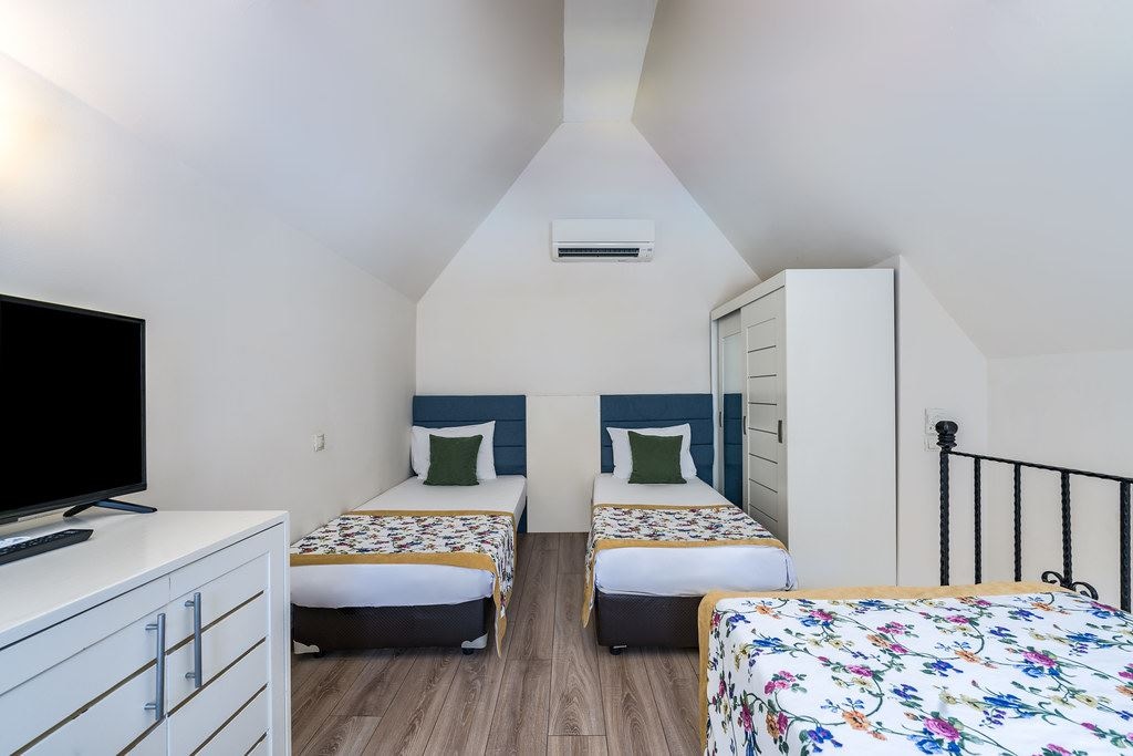 rooms-twin-volendam-house