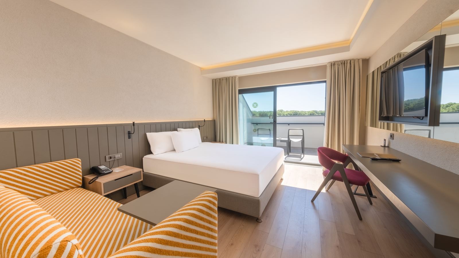 rooms-standard-room-with-jacuzzi