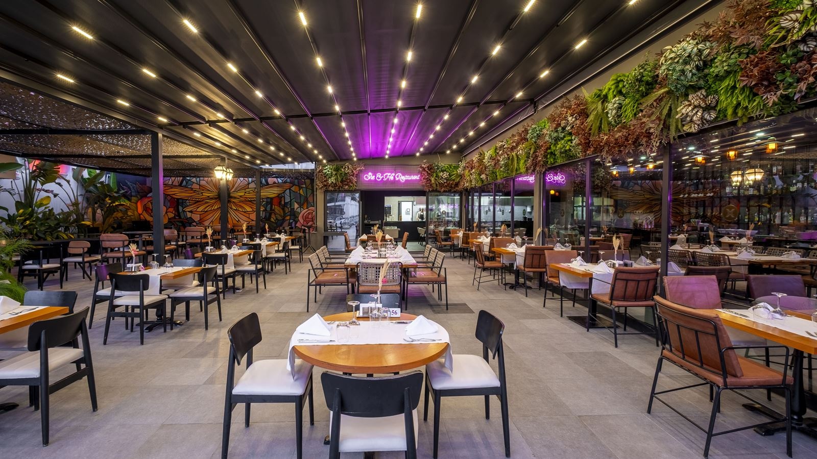 restaurants-she--he-adult-restaurant