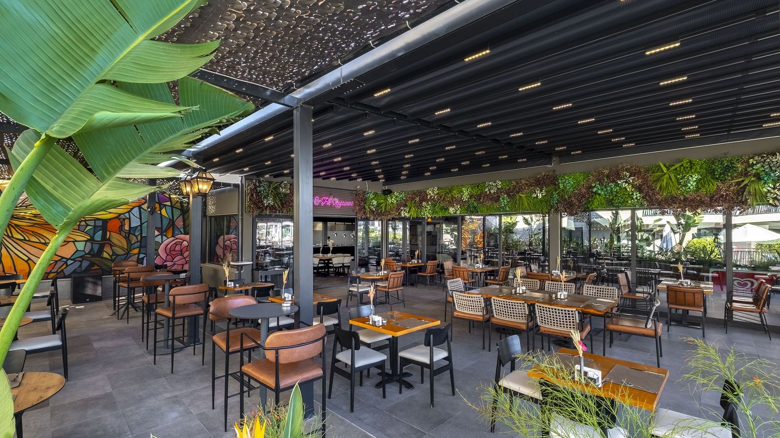 restaurants-she--he-adult-restaurant