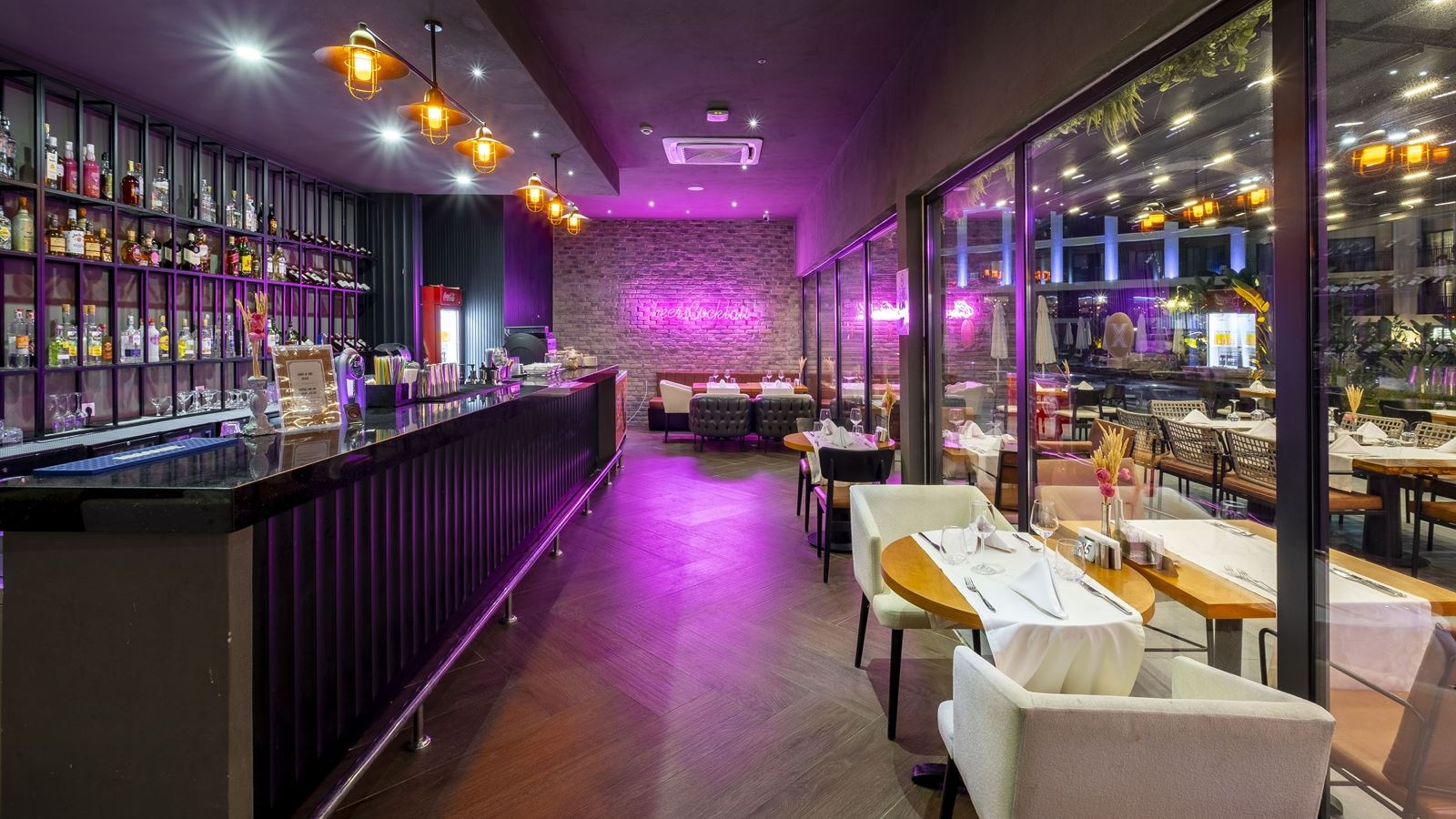 restaurants-she--he-adult-restaurant