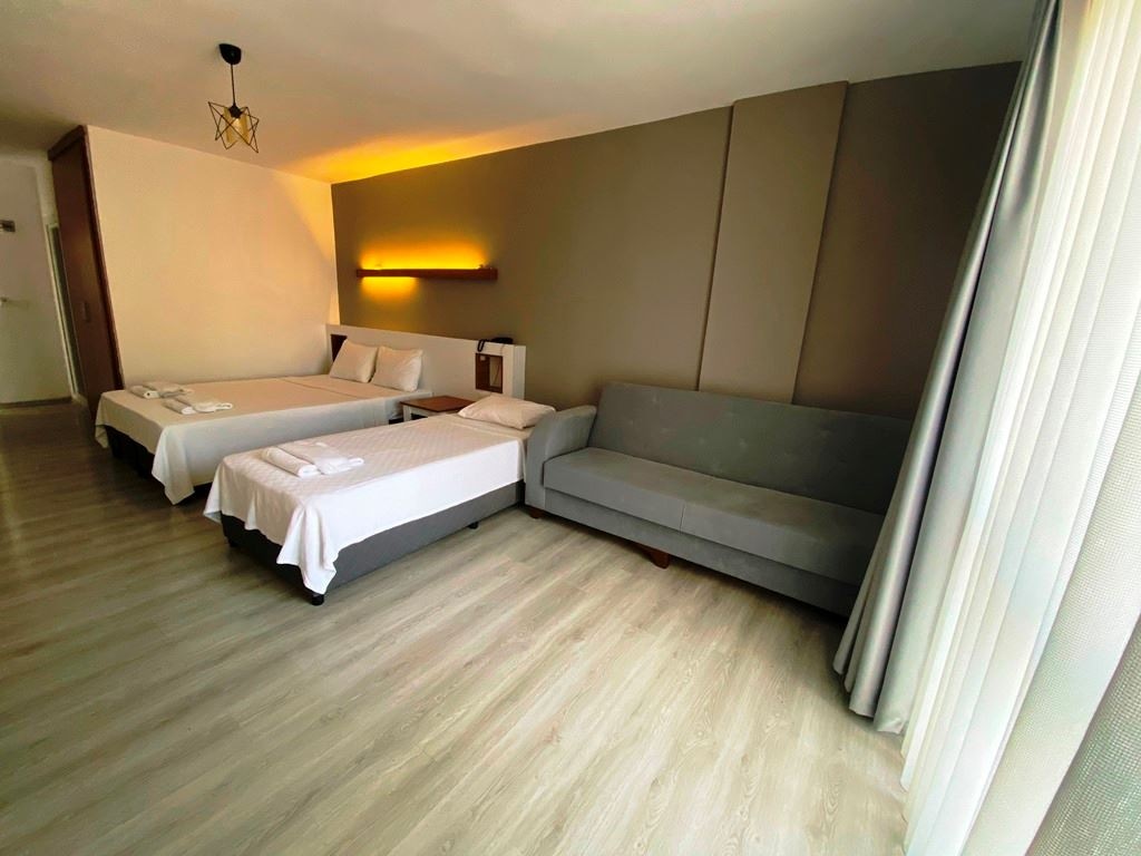 rooms-standard-large-room