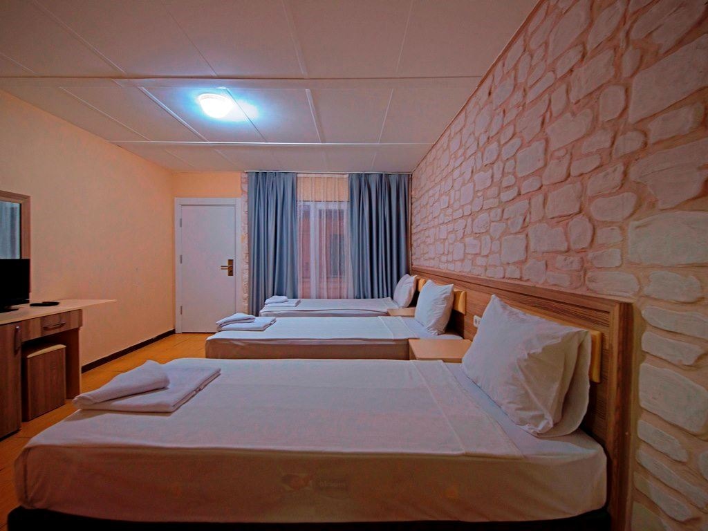 rooms-standard-large-room