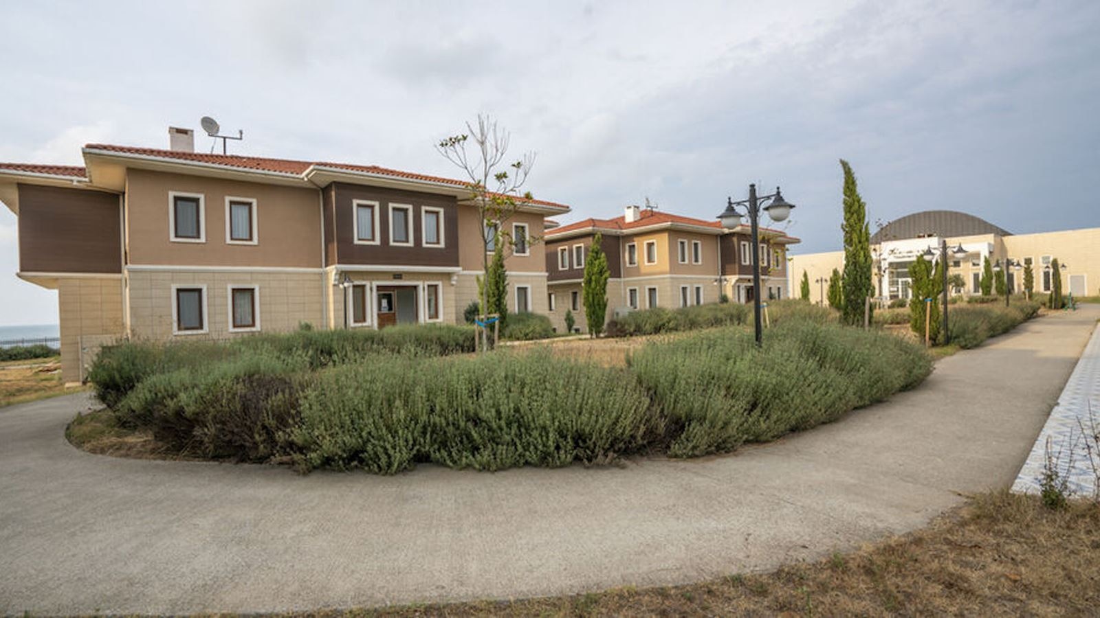 general-main-building