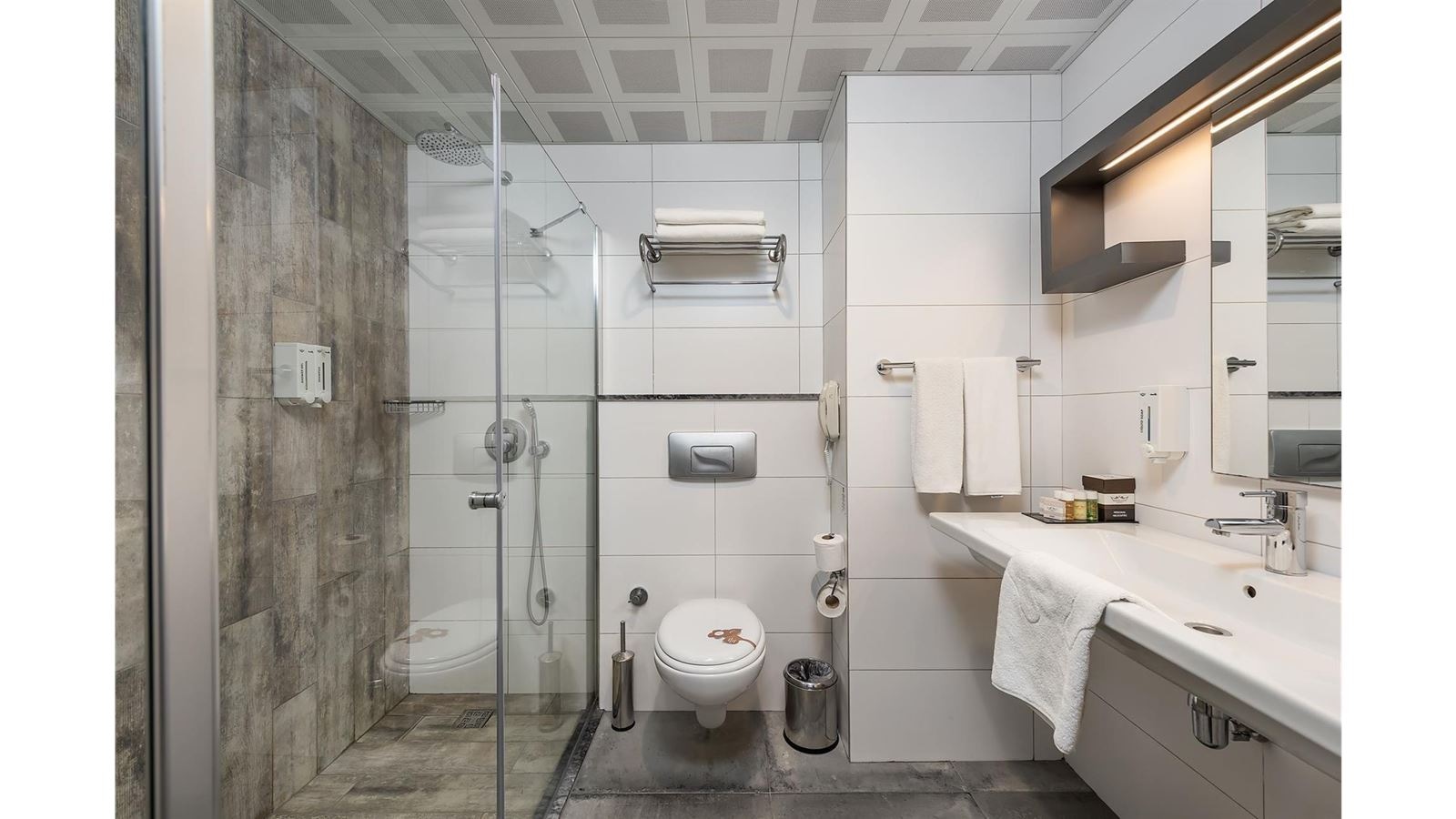 rooms-standard-room-side-sea-view