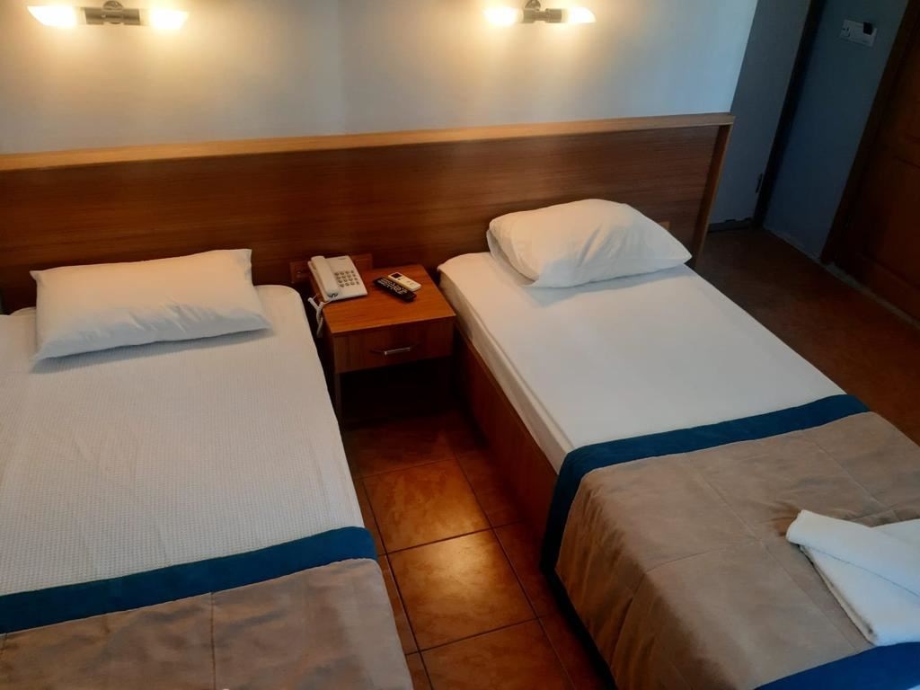 rooms-semt-luna-beach-hotel-room