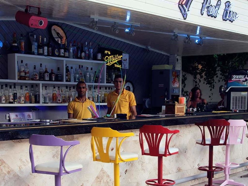 bars-pool-bar