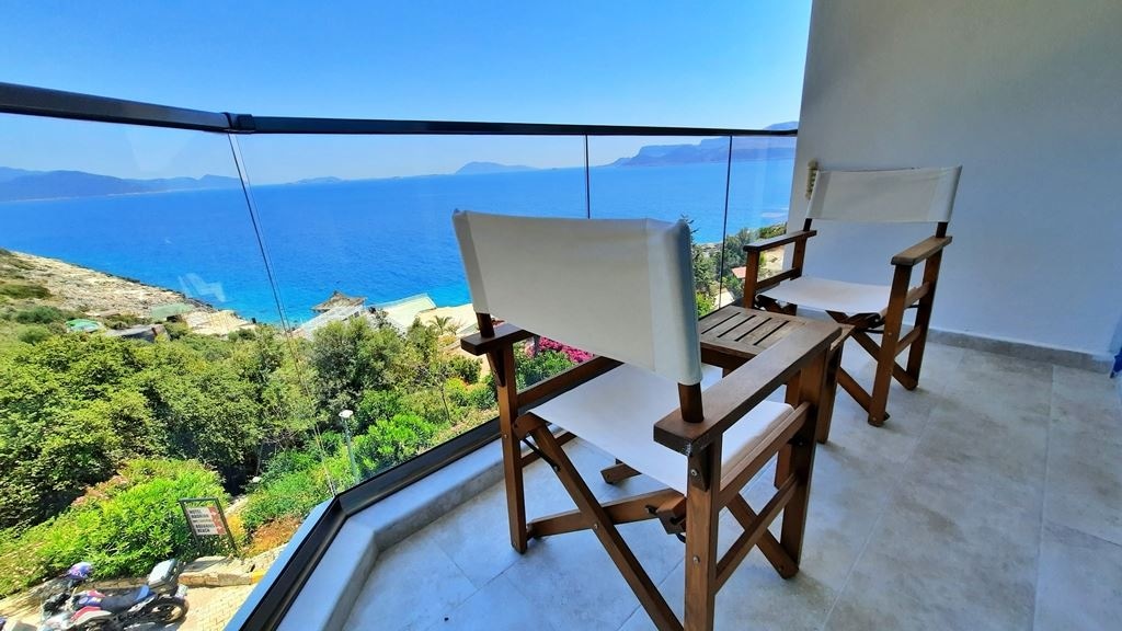 rooms-standard-double-room