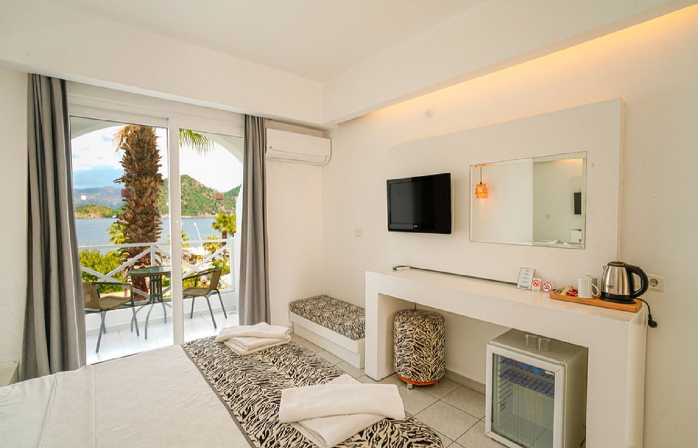 rooms-standard-sea-view