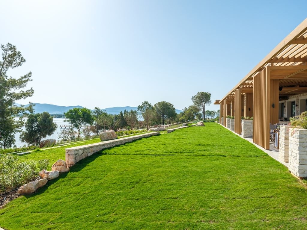 restaurants-mansion-all-day-dining-bistro