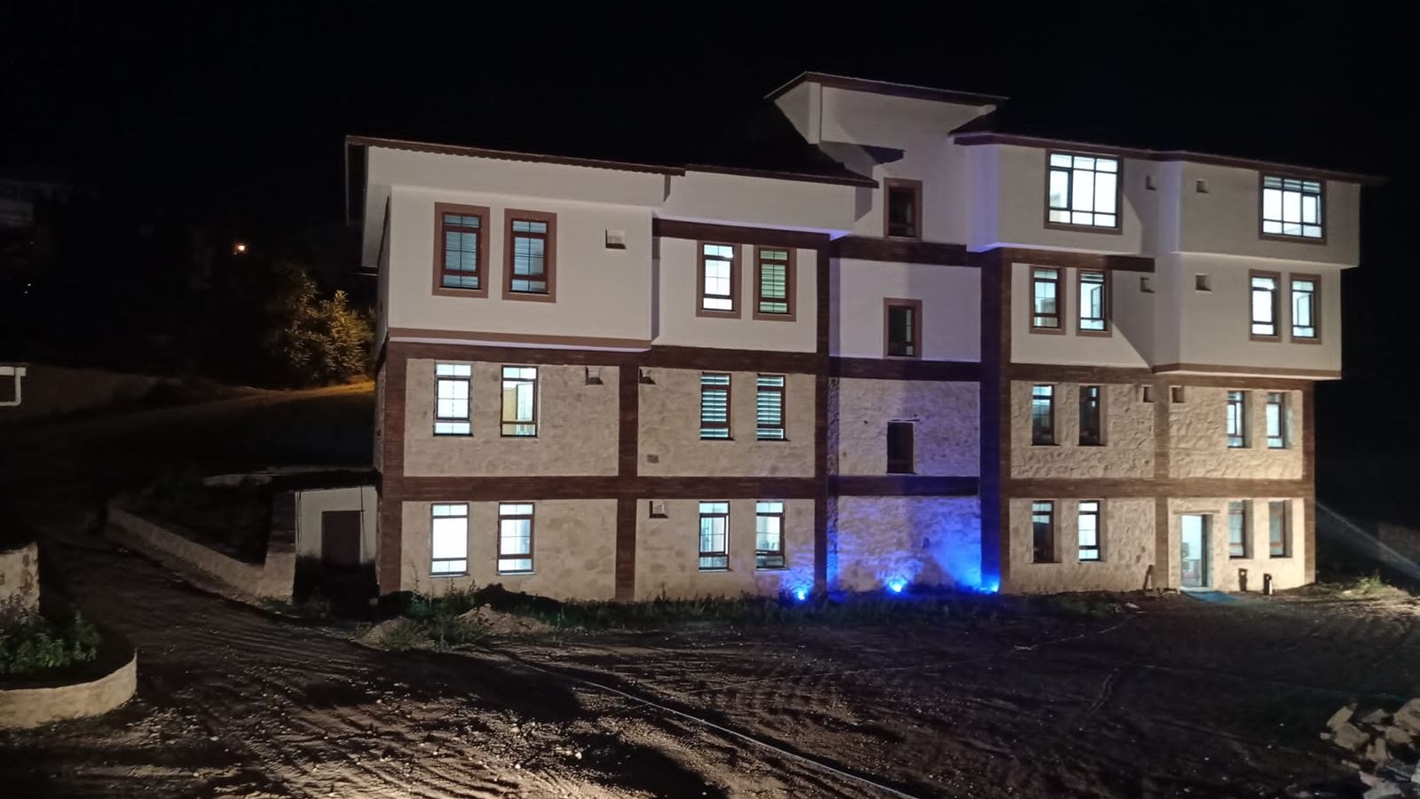 general-main-building