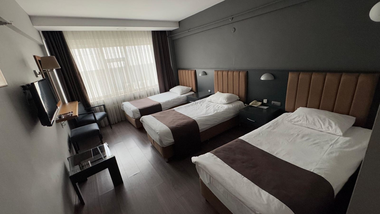 rooms-uc-kisilik-oda