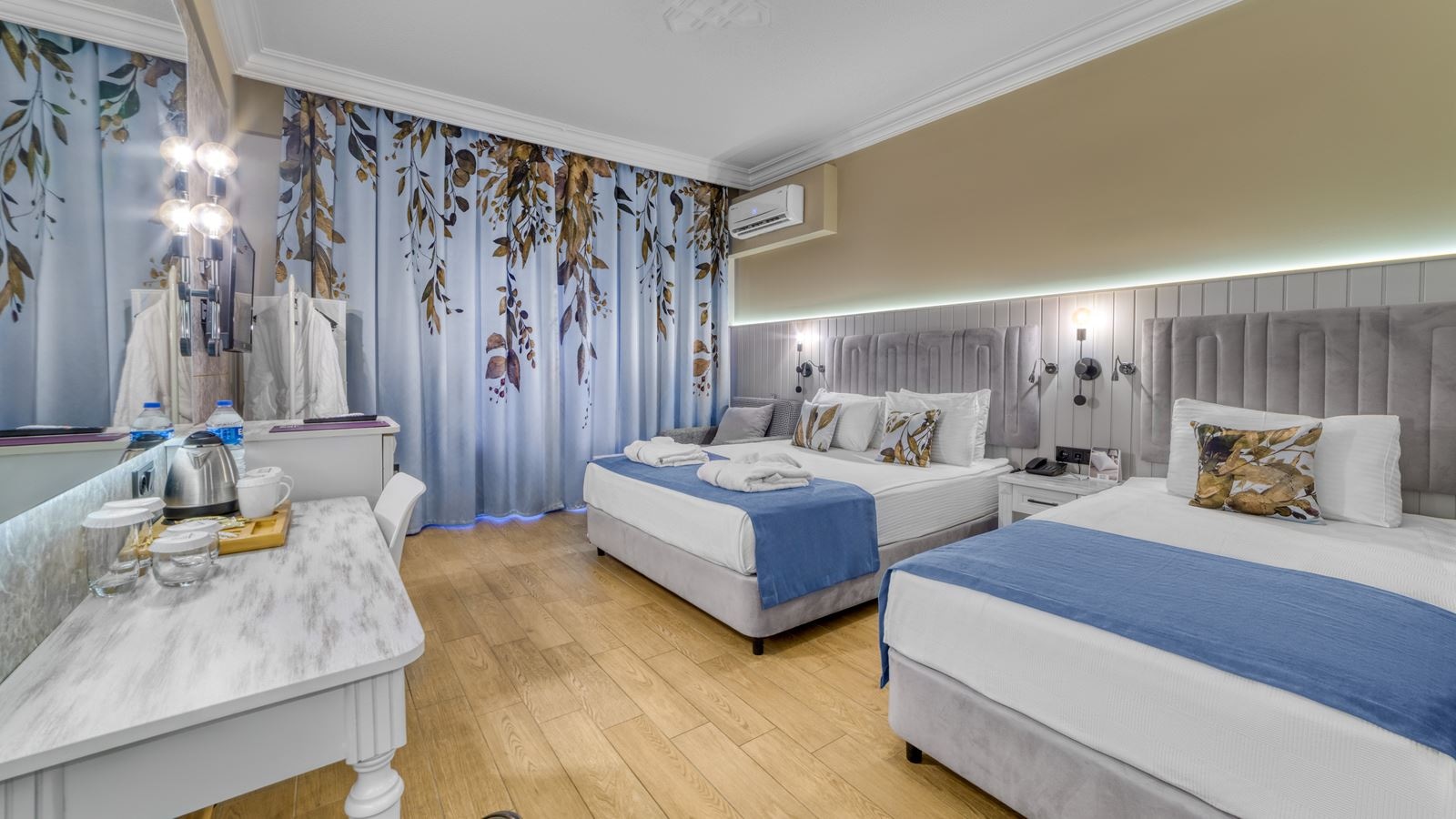 rooms-superior-room-land-view