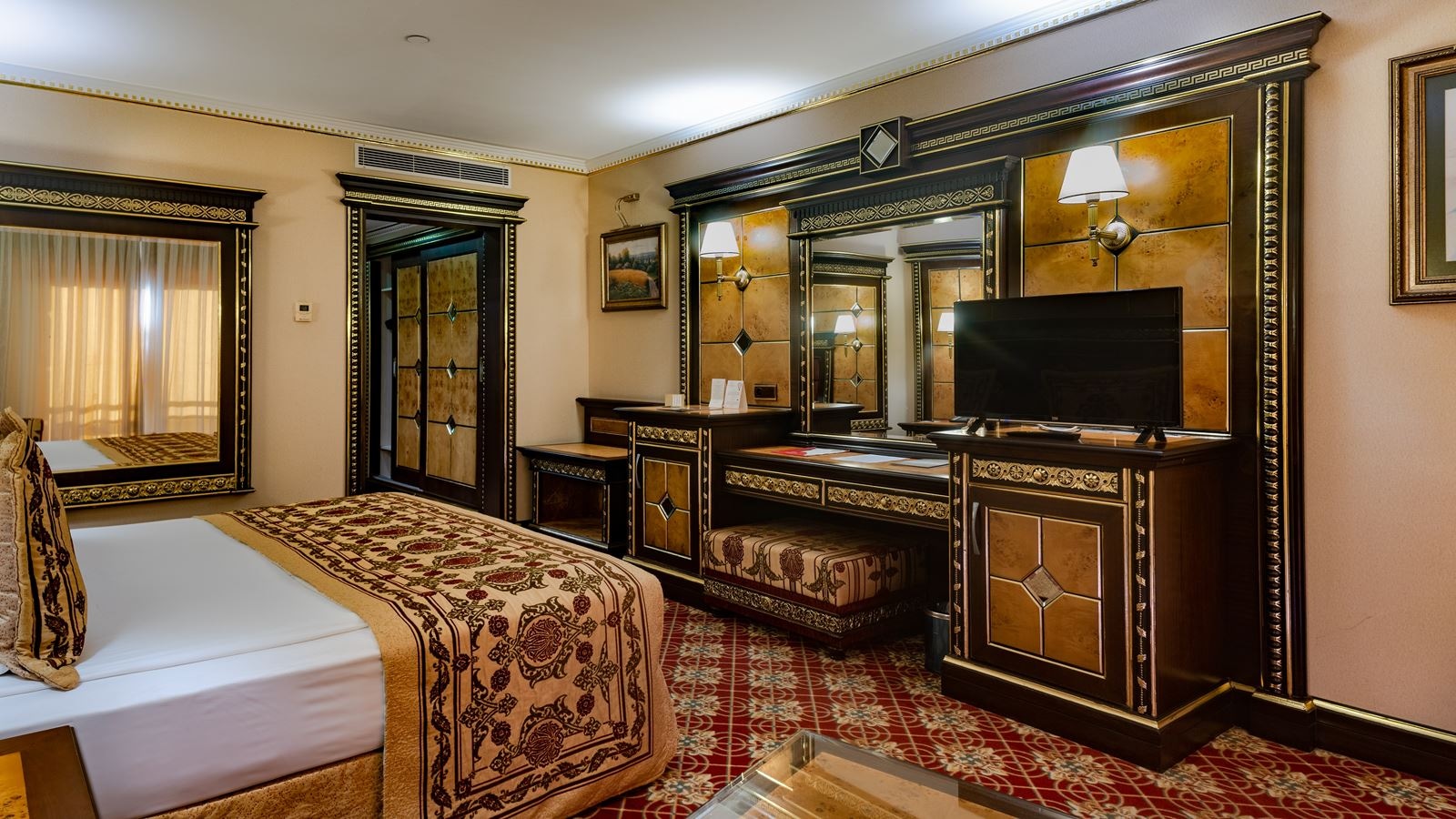 rooms-elegance-standart-room