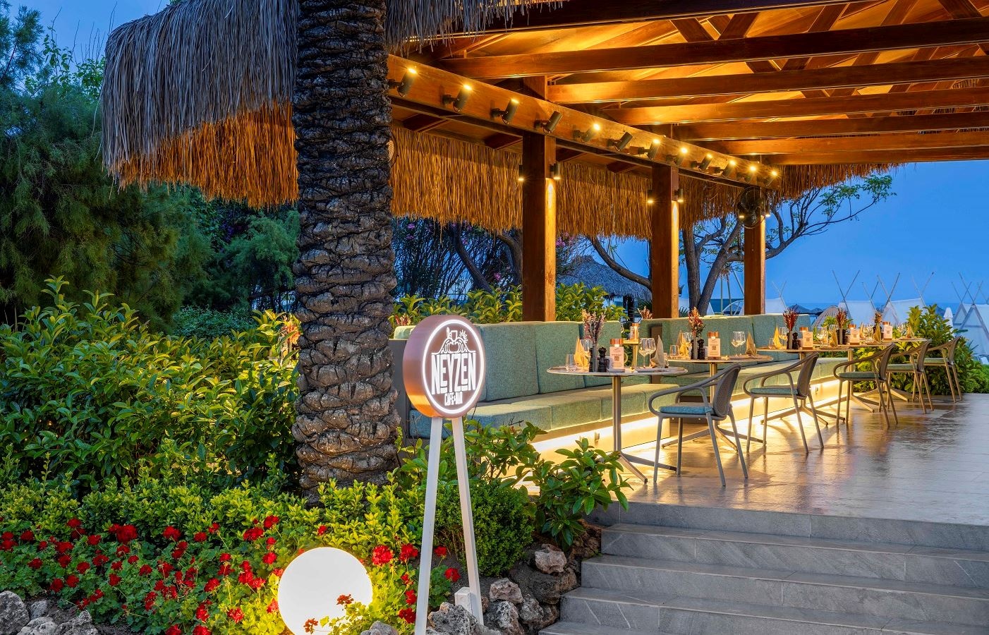 restaurants-neyzen-house-cafe--bar