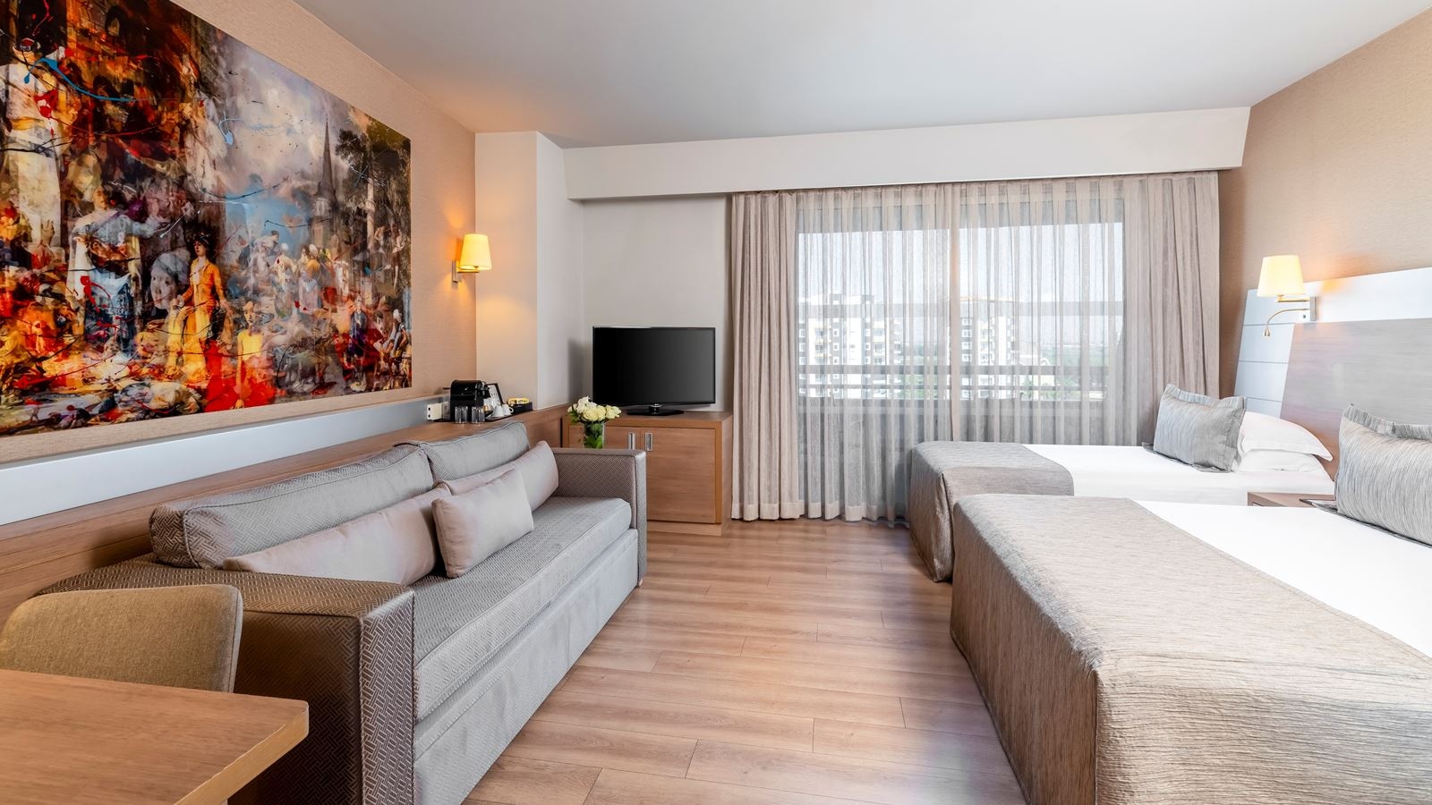 rooms-superior-city-view