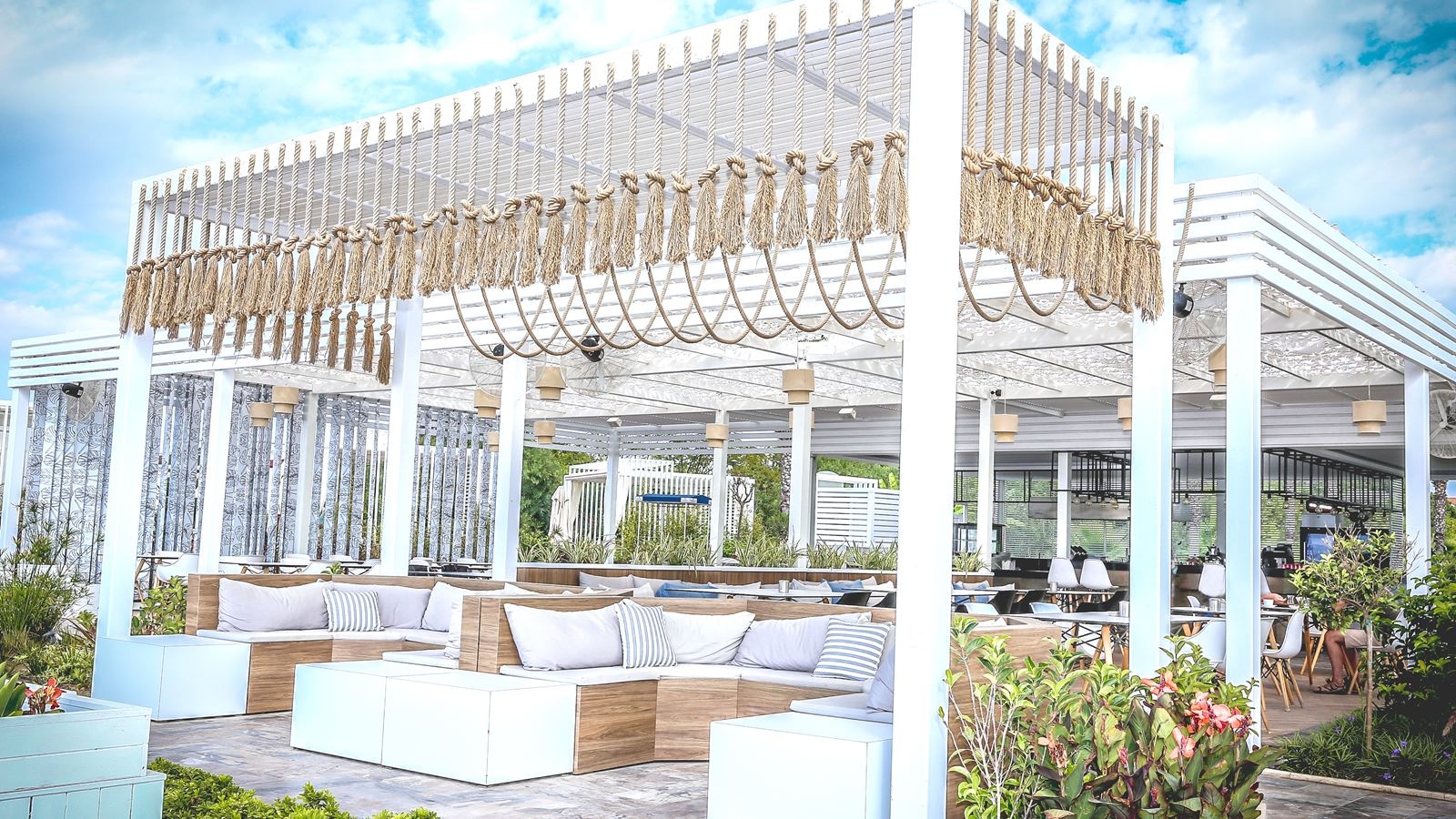 restaurants-sun-set-snack-bar