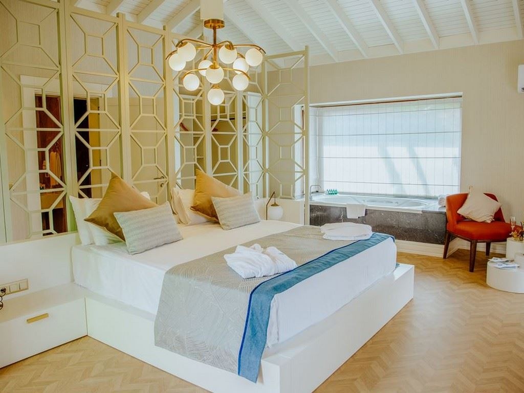 rooms-beach-villa-without-pool