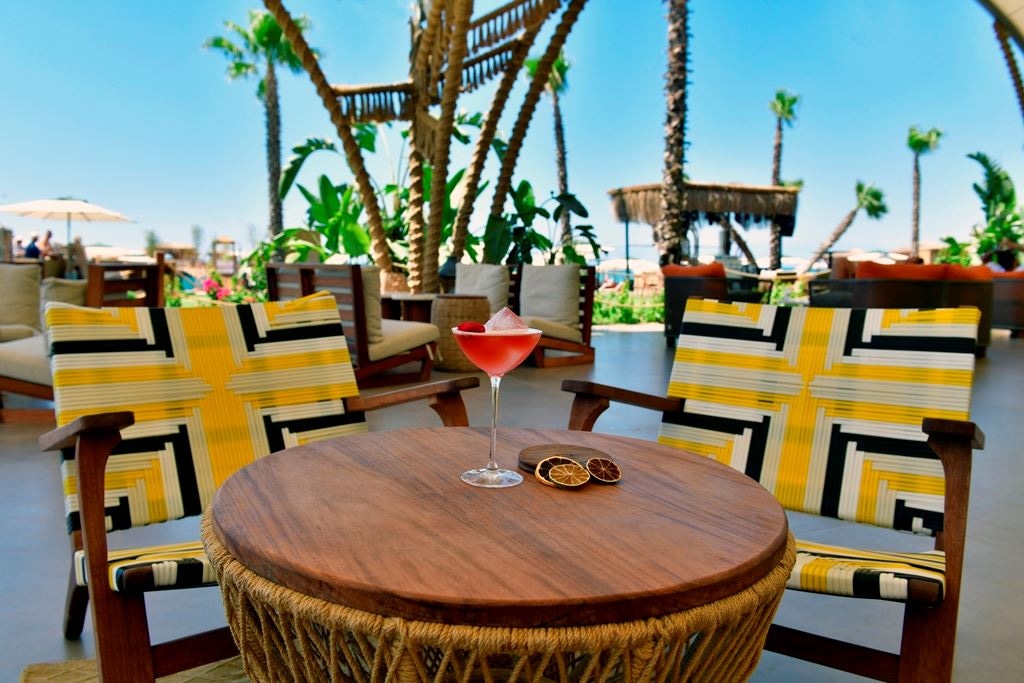 bars-javara-beach-bar