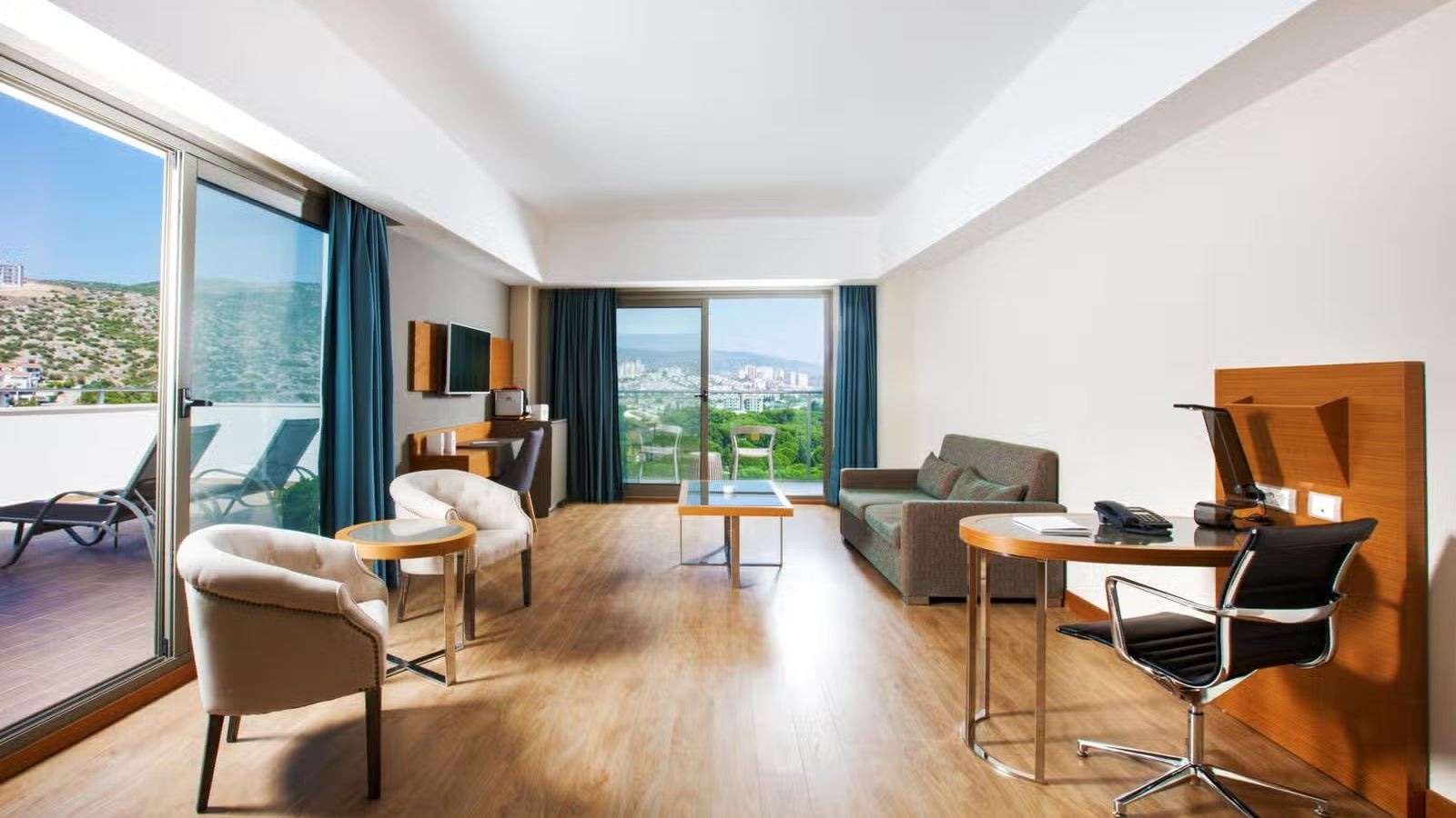 rooms-corner-suite-side-sea-view