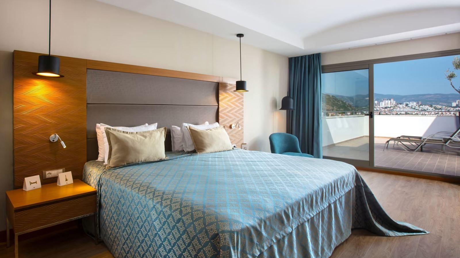 rooms-corner-suite-side-sea-view