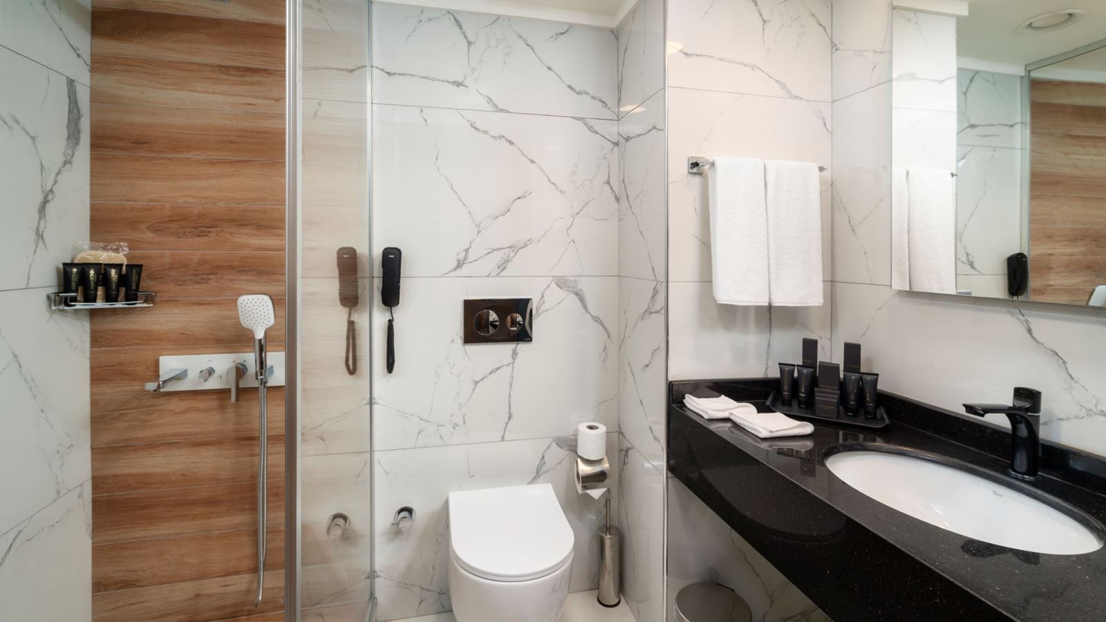 rooms-family-room-bunk-bed