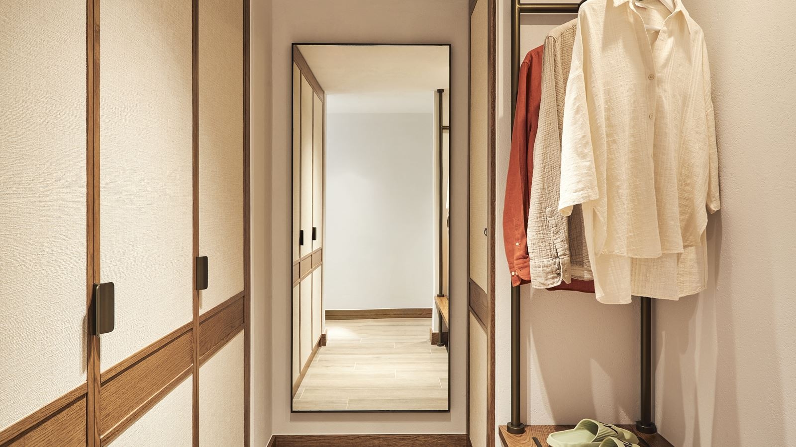 rooms-platinum-suite-poolview