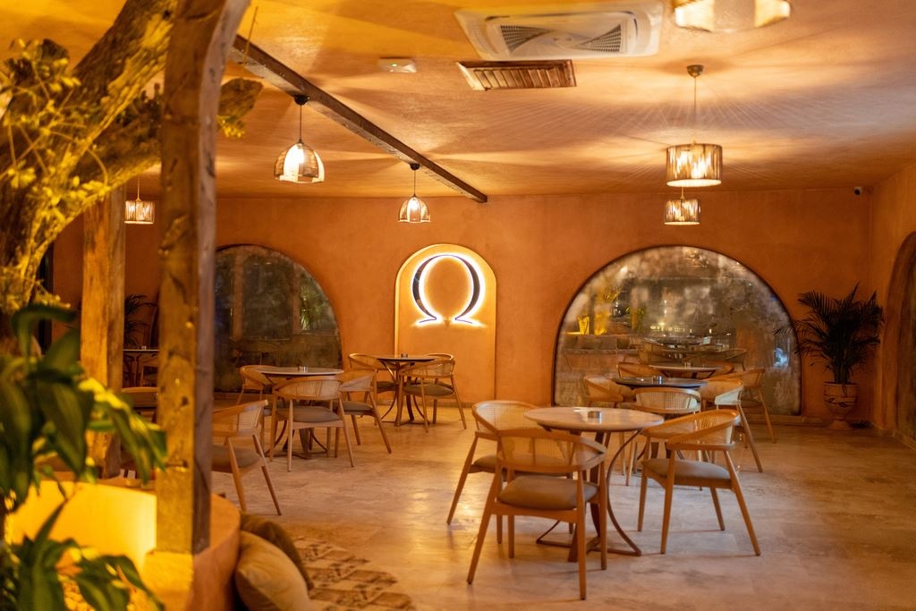 restaurants-iconic-beach-bar--restaurant