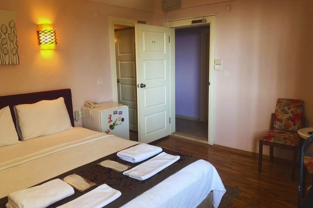 rooms-yesim-suit-otel