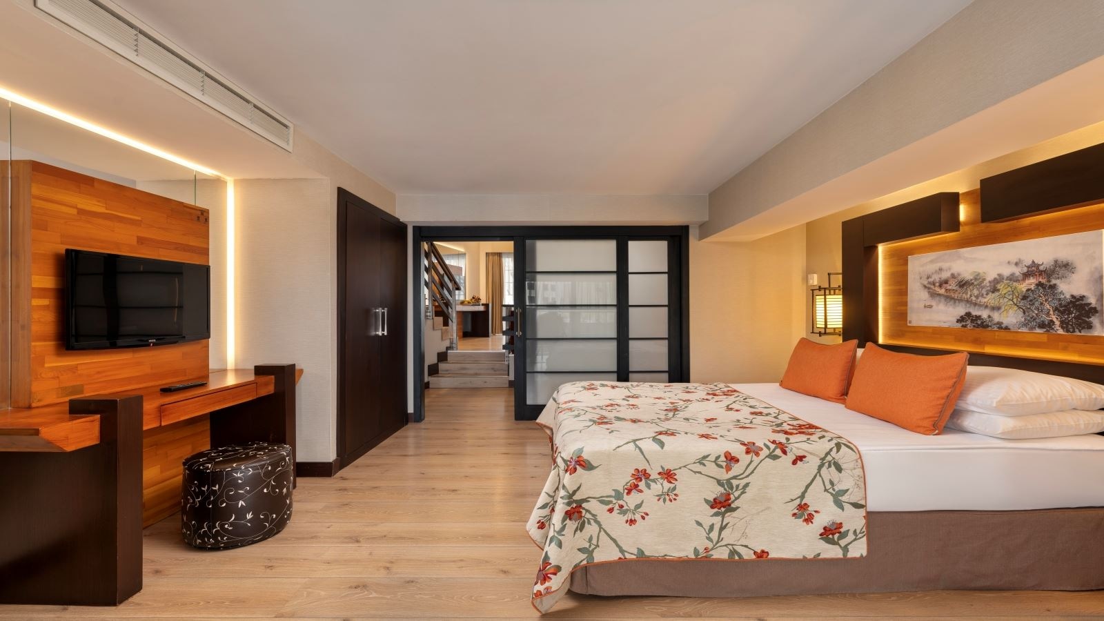 rooms-family-room