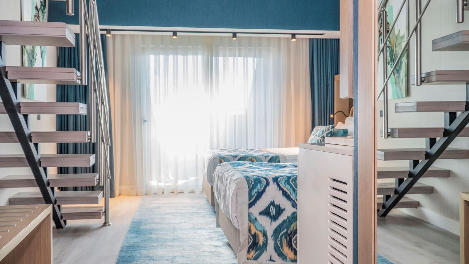 rooms-duplex-family-room