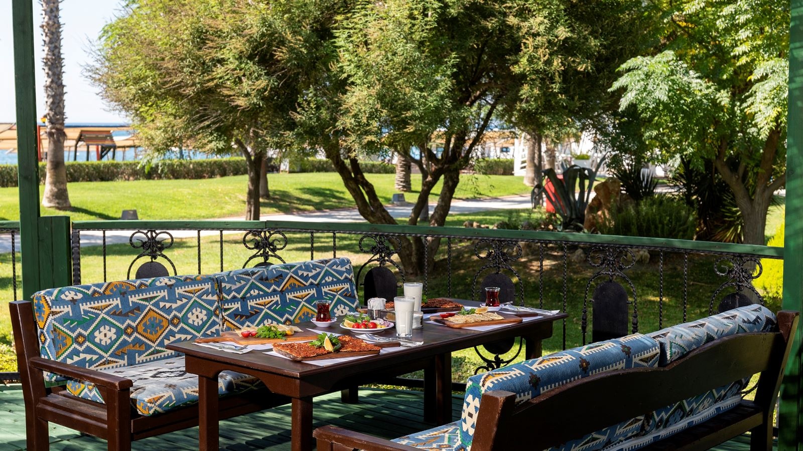 restaurants-sherfood-street