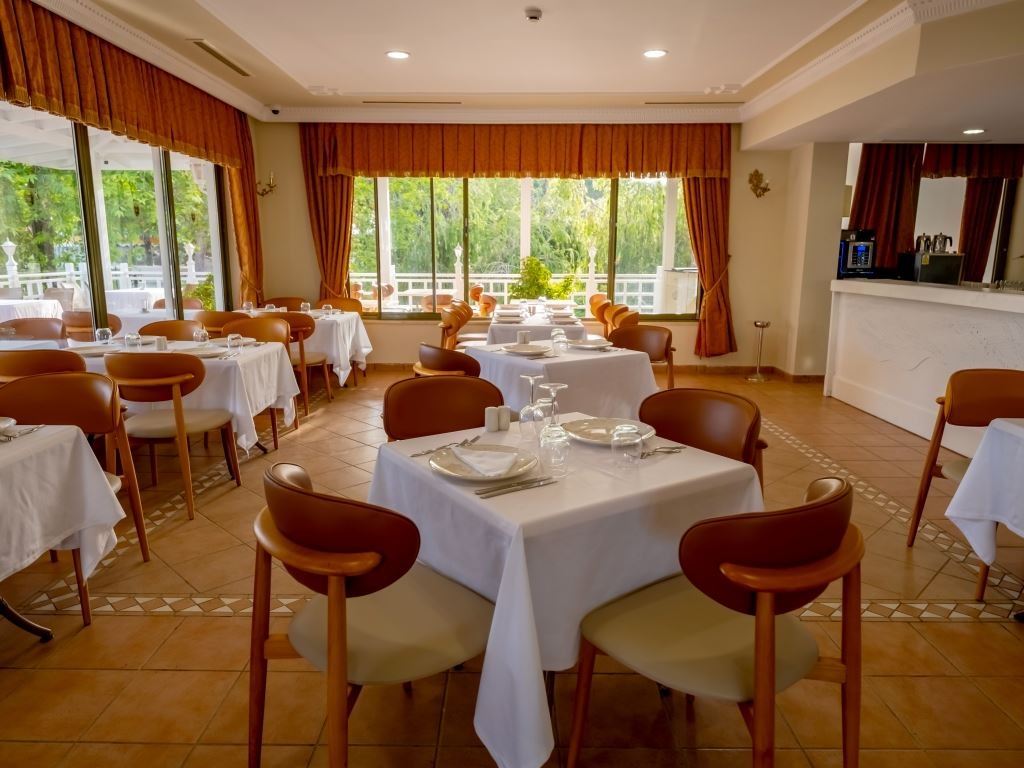 restaurants-fellini-italyan-alacarte-restaurant