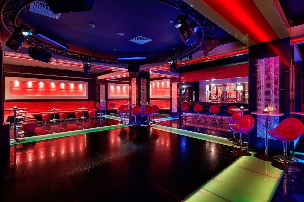 bars-safir-disco-bar