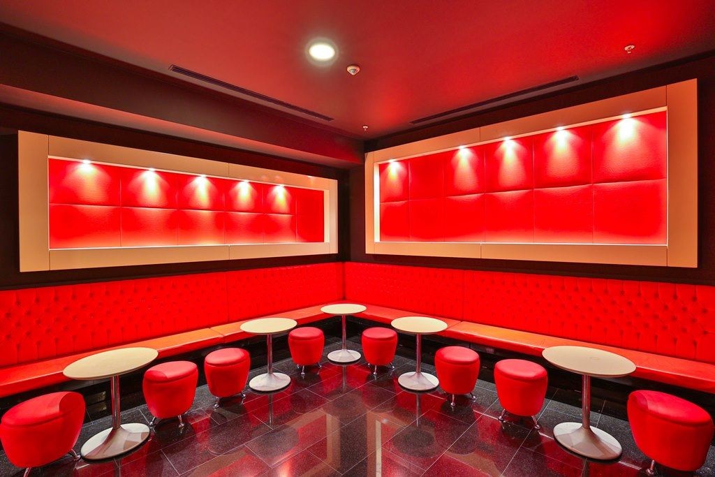 bars-safir-disco-bar