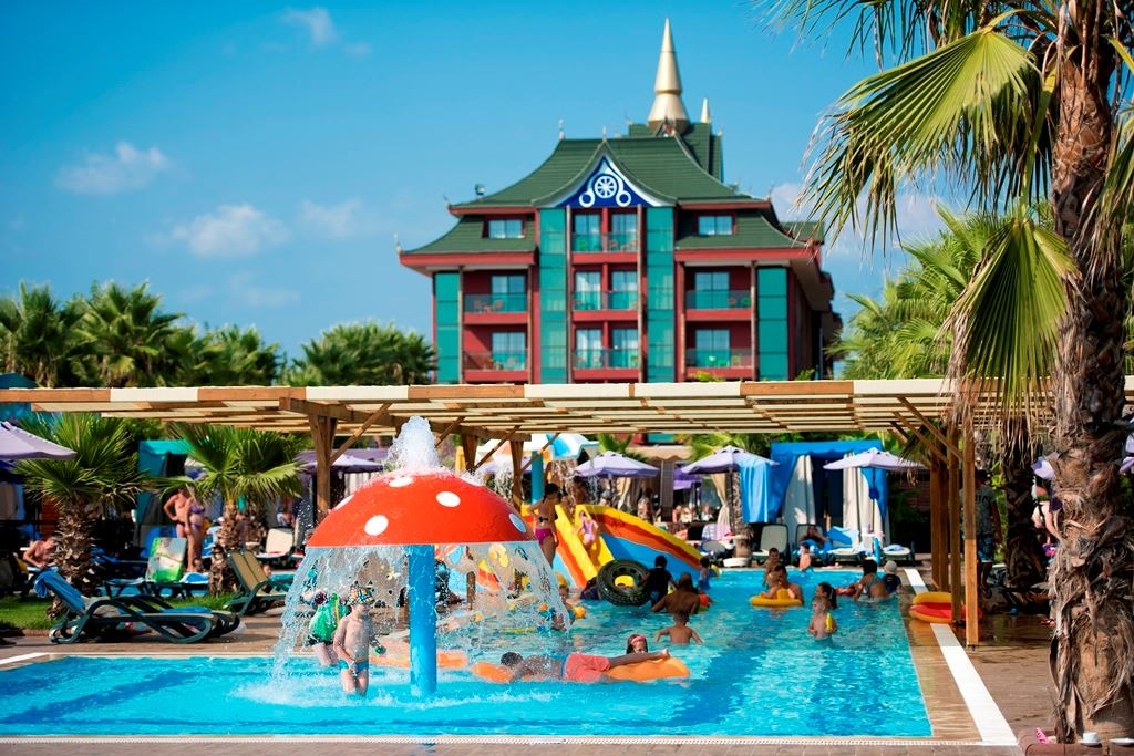 pools-outdoor--indoor-childrens-pool