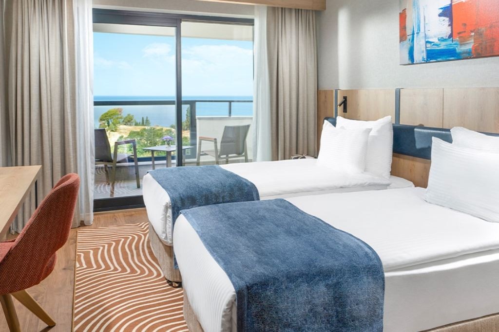 rooms-superior-twin-sea-view
