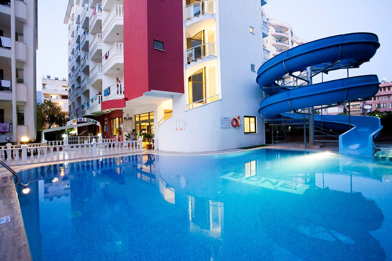 water-park-water-park