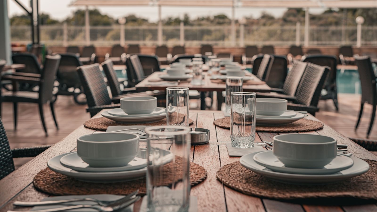 restaurants-main-building