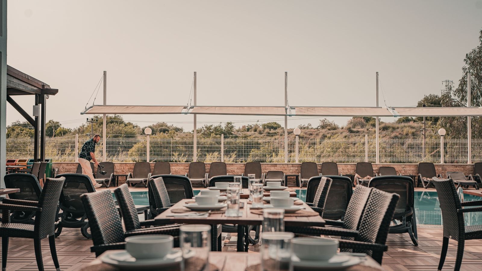 restaurants-main-building