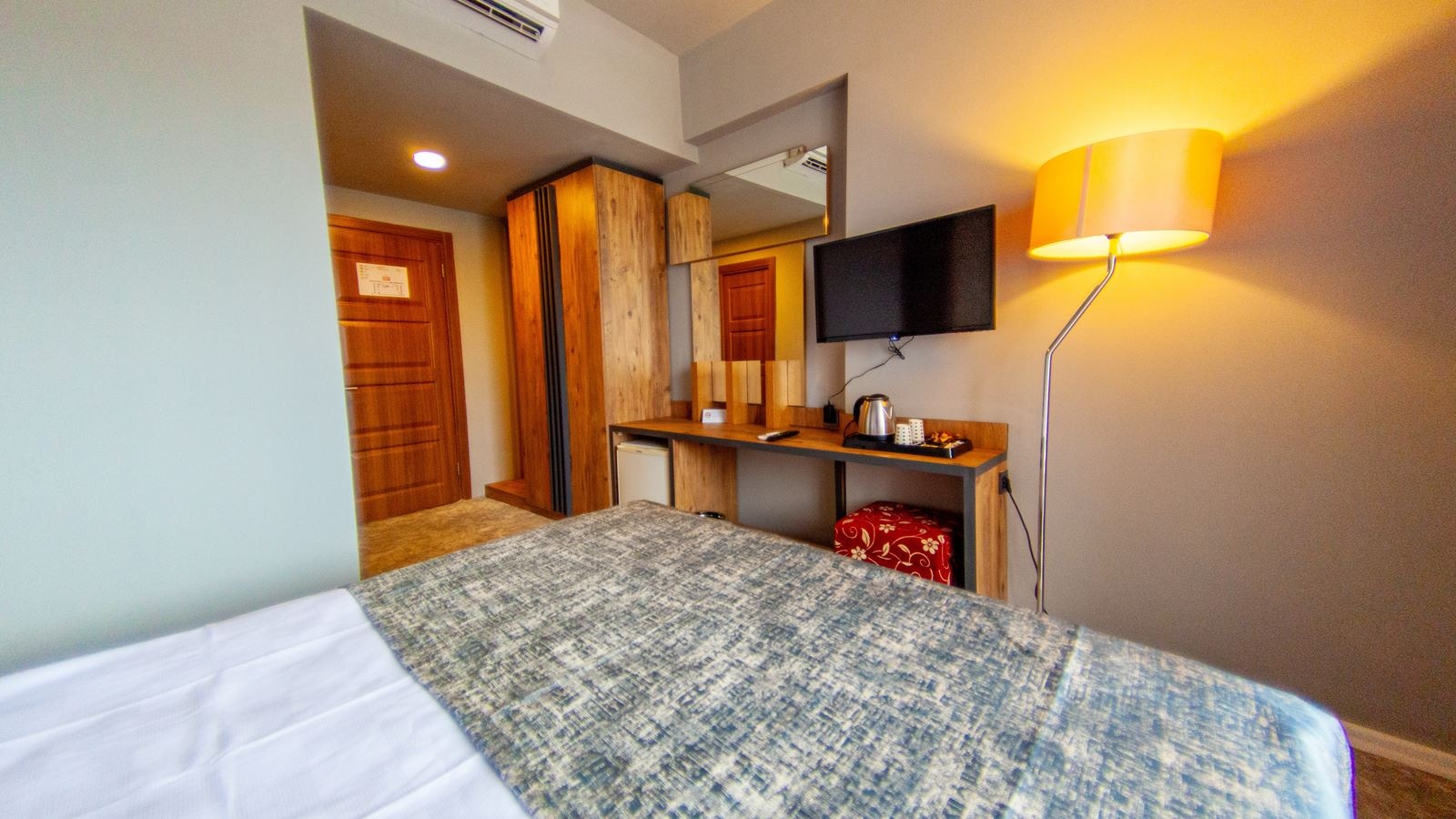 rooms-standart-city-view