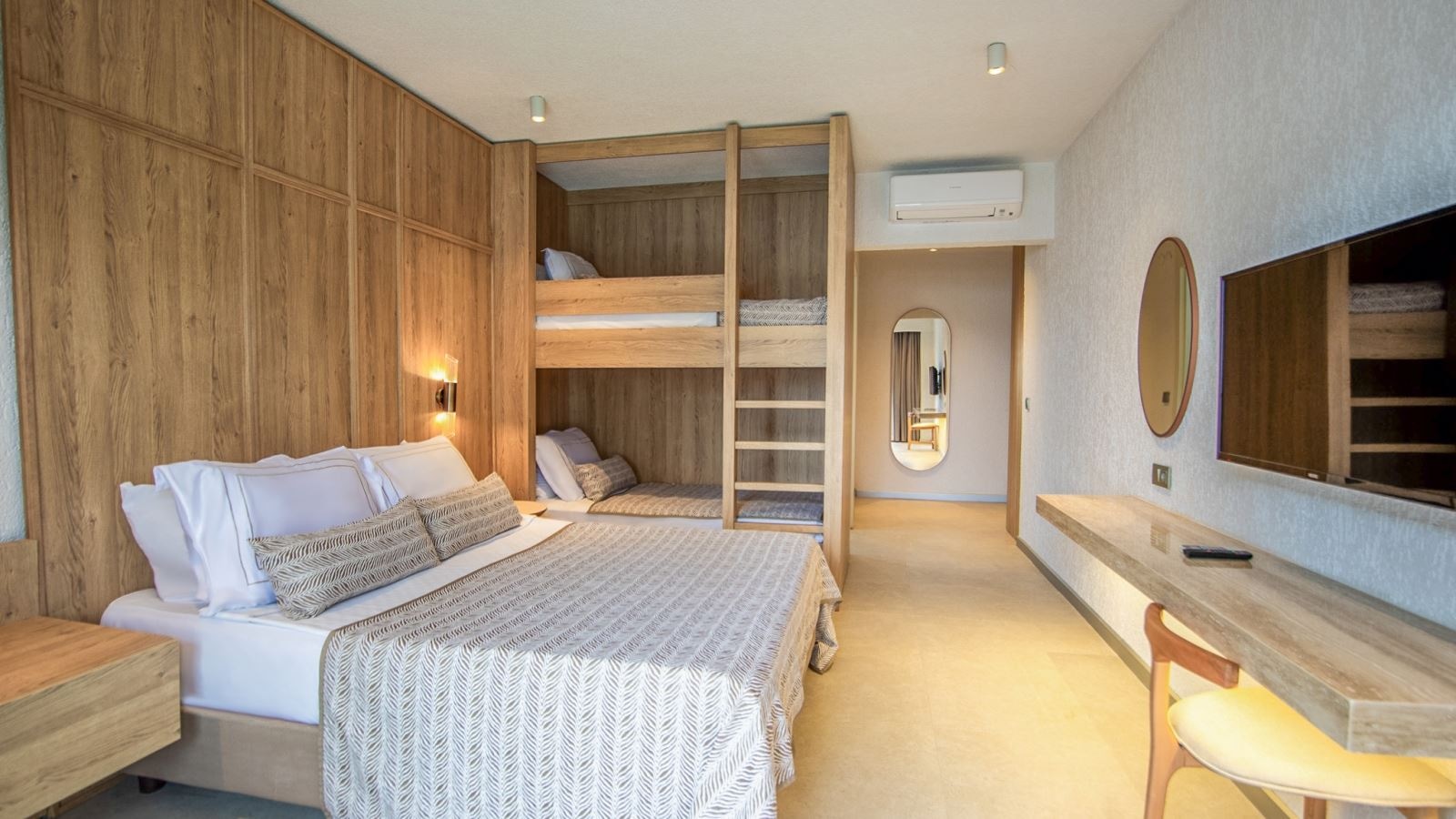 rooms-main-building-bunkbed-room